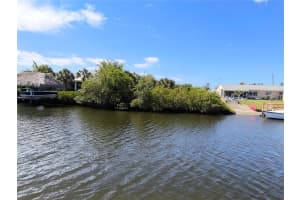 19170 NEW HAVEN COURT, PORT CHARLOTTE, FL 33948 - MLS#MFRO6401610