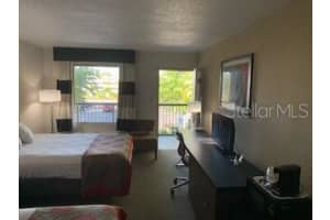 7150 TAMIAMI TRAIL, SARASOTA, FL 34243 - MLS#MFRO6401616