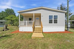 42051 CHERRY AVENUE, DELAND, FL 32720 - MLS#MFRO6401633