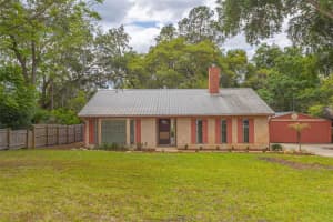 205 Angeles Rd, DEBARY
