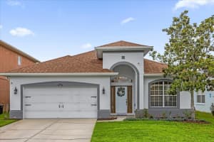 235 Venetian Bay Cir, SANFORD