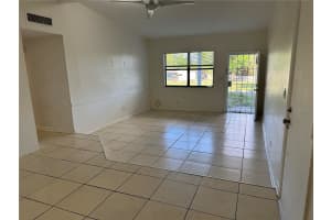 126 WILLOW AVENUE, ALTAMONTE SPRINGS, FL 32714 - MLS#MFRO6401789