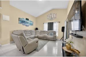 4524 SETTLEMENT CIRCLE, ORLANDO, FL 32818 - MLS#MFRO6401790