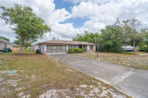 1952 KIRKWOOD STREET, DELTONA, FL 32738 - MLS#MFRO6401819