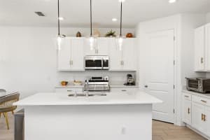 2162 DERWENT DRIVE, DAVENPORT, FL 33896 - MLS#MFRO6401895