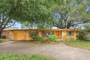 1421 FAIRVIEW STREET, ORLANDO, FL 32804 - MLS#MFRO6401896