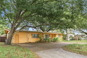 1421 FAIRVIEW STREET, ORLANDO, FL 32804 - MLS#MFRO6401896