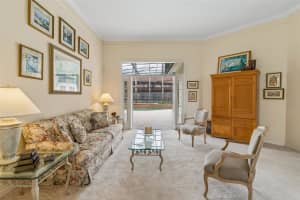 8607 TERRACE PINES COURT, ORLANDO, FL 32836 - MLS#MFRO6401920