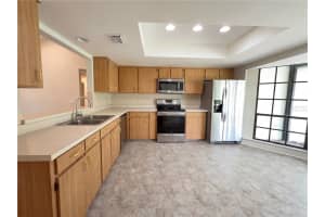 199 CREST AVENUE, WINTER GARDEN, FL 34787 - MLS#MFRO6401923