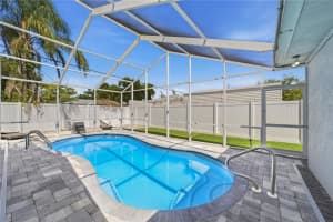 1057 Willis Ave, SARASOTA