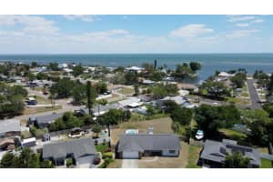 4356 TARPON DRIVE, ST PETERSBURG, FL 33705 - MLS#MFRO6401974