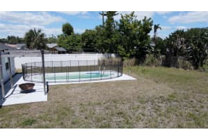 4356 TARPON DRIVE, ST PETERSBURG, FL 33705 - MLS#MFRO6401974