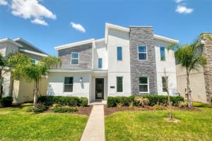 9102 Sommerset Hills Dr, DAVENPORT