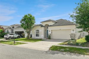 10513 LEADER LANE, ORLANDO, FL 32825 - MLS#MFRO6402026