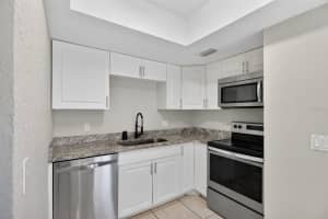 736 SUMMERLAND DRIVE, WINTER SPRINGS, FL 32708 - MLS#MFRO6402028