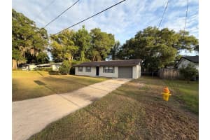 330 DOGWOOD AVENUE, ORANGE CITY, FL 32763 - MLS#MFRO6402036