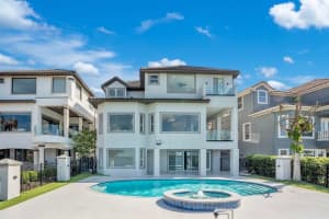 8010 FIRENZE BOULEVARD, ORLANDO, FL 32836 - MLS#MFRO6402107