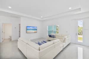 15473 LAKELAND CIRCLE, PORT CHARLOTTE, FL 33981 - MLS#MFRO6402109