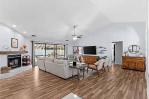 7542 GUNSTOCK DRIVE, LAKELAND, FL 33809 - MLS#MFRO6402112