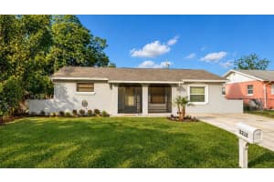 2222 FLEET CIRCLE, ORLANDO, FL 32817 - MLS#MFRO6402141