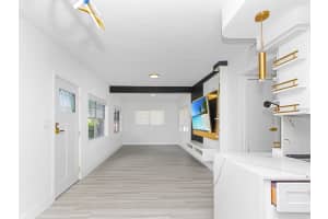 4201 PARK LAKE STREET, ORLANDO, FL 32803 - MLS#MFRO6402149