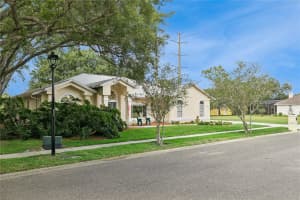 1674 CARILLON PARK DRIVE, OVIEDO, FL 32765 - MLS#MFRO6402201