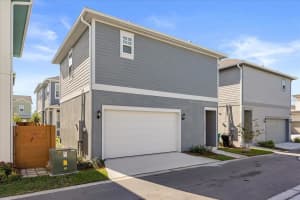 10032 HULSE ALLEY, ORLANDO, FL 32827 - MLS#MFRO6402207