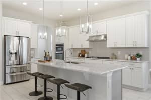 10378 ANGEL OAK COURT, ORLANDO, FL 32836 - MLS#MFRO6402221