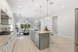 10378 ANGEL OAK COURT, ORLANDO, FL 32836 - MLS#MFRO6402221