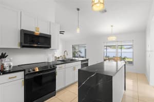 1040 HALI RIDGE CT, KISSIMMEE, FL 34747 - MLS#MFRO6402223