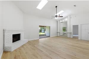 5121 STRATEMEYER DRIVE, ORLANDO, FL 32839 - MLS#MFRO6402268
