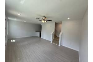 112 HOLLY VILLAGE DRIVE, DAVENPORT, FL 33837 - MLS#MFRO6402277
