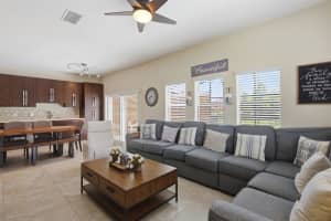 4722 ORMOND BEACH WAY, KISSIMMEE, FL 34746 - MLS#MFRO6402310