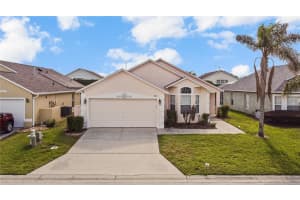 160 High Point Dr, DAVENPORT