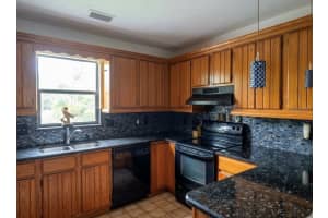 2070 COURTENAY PARKWAY, MERRITT ISLAND, FL 32952 - MLS#MFRO6402497