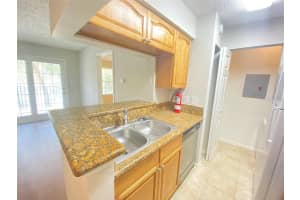 208 AFTON SQUARE, ALTAMONTE SPRINGS, FL 32714 - MLS#MFRO6402499