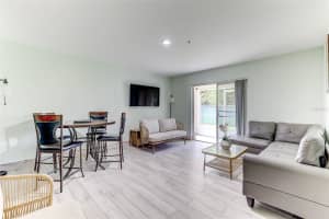 1624 WINDSOR OAK COURT, KISSIMMEE, FL 34744 - MLS#MFRO6402513