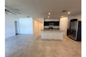 554 EAGLE LANDING BOULEVARD, WINTER HAVEN, FL 33880 - MLS#MFRO6402516