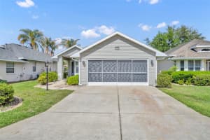 21630 REGENCY PARK LN, LEESBURG, FL 34748 - MLS#MFRO6402529