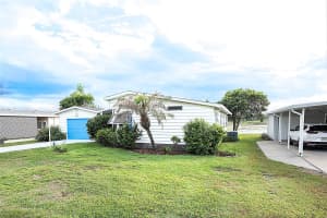 24927 PINE HILL, LEESBURG, FL 34748 - MLS#MFRO6402580