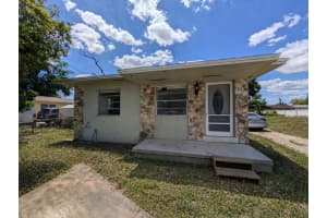 214 FAIRLANE AVENUE, ORLANDO, FL 32809 - MLS#MFRO6402603