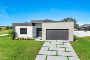 3927 38TH STREET, CAPE CORAL, FL 33993 - MLS#MFRO6402672