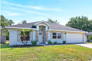 1031 Monterey Dr, DELTONA