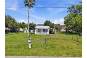 1705 DELAWARE AVENUE, ST CLOUD, FL 34769 - MLS#MFRO6402701