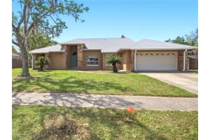 4649 Creekview Ln, OVIEDO
