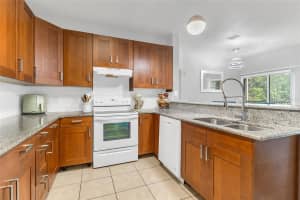 1995 ERVING CIRCLE, OCOEE, FL 34761 - MLS#MFRO6402902