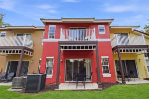 8569 CRYSTAL COVE LOOP, KISSIMMEE, FL 34747 - MLS#MFRO6402929