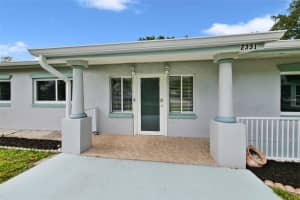 2331 OAK STREET, KISSIMMEE, FL 34741 - MLS#MFRO6403087