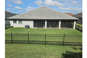 4222 JULIANA LAKE DRIVE, AUBURNDALE, FL 33823 - MLS#MFRO6403222