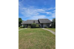 1319/1321 Topfield Ct, APOPKA